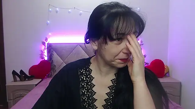 LiluGrants online show from February 3, 2026, 2:53 am