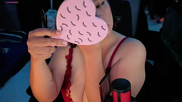 MaggaCass online show from July 24, 2026, 1:29 pm