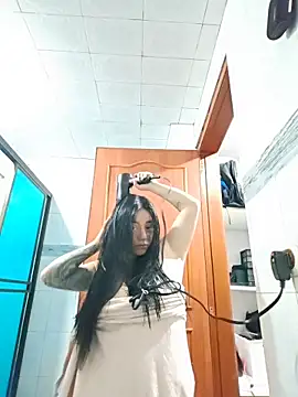 Snapshot of helena_smith chatting on February 6, 2026, 2:29 am helena smith online show from February 6, 2026, 2:29 am