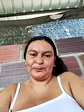 Snapshot of Horny-Mommy-Dirty chatting on August 4, 2026, 1:59 pm Horny-Mommy-Dirty online show from August 4, 2026, 1:59 pm