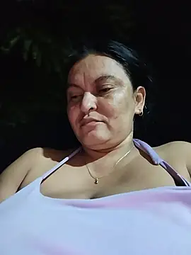 Snapshot of Horny-Mommy-Dirty chatting on July 25, 2026, 3:03 am Horny-Mommy-Dirty online show from July 25, 2026, 3:03 am