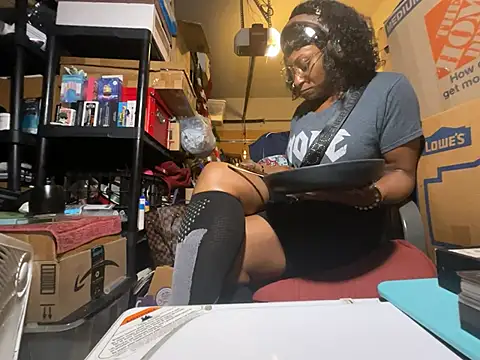 wynterheat online show from July 20, 2026, 4:53 am