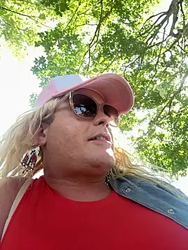 sexuallysubmissiveCD online show from July 14, 2026, 7:20 pm