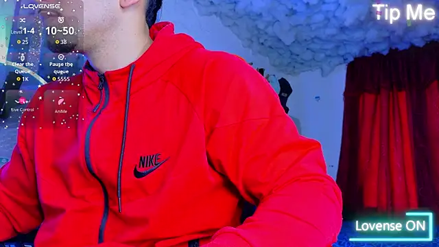 Rich boy01 online show from October 5, 2025, 7:59 pm