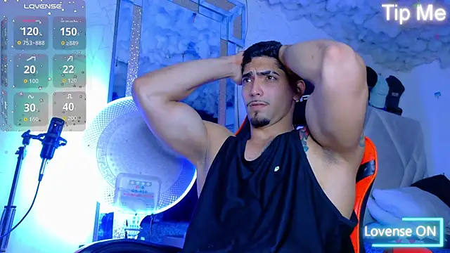 Rich boy01 online show from October 13, 2025, 4:30 pm