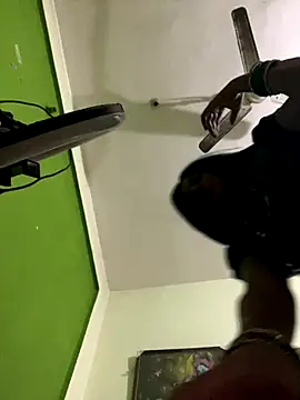 PUNAM BABY1 online show from November 21, 2025, 6:40 pm