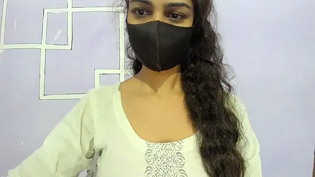 aarjulove online show from September 9, 2025, 12:36 pm