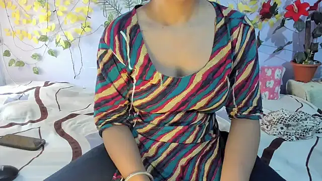aarjulove online show from June 27, 2026, 6:08 am