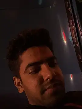 Snapshot of arush_2305 chatting on March 21, 2025, 4:51 pm arush 2305 online show from March 21, 2025, 4:51 pm