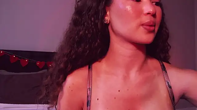 Denise Garciia online show from February 26, 2025, 10:49 am