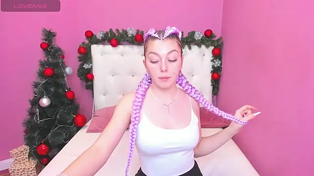 MollyMeltorr online show from January 13, 2025, 8:26 am