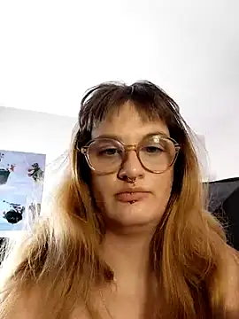 PrincesseMalicia online show from April 22, 2026, 1:07 pm