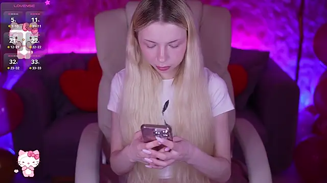 EviStar online show from February 8, 2026, 7:39 am