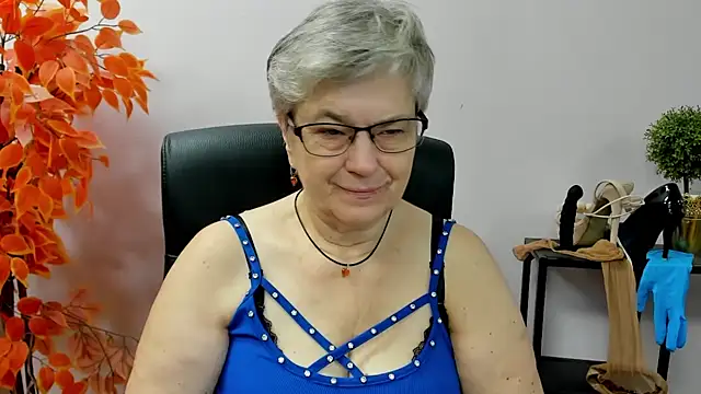 IrisDream online show from September 24, 2025, 6:20 am