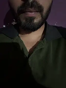 hotboysammy online show from May 3, 2026, 6:22 pm