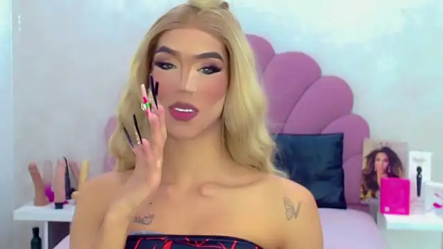 Snapshot of briana_sex32 chatting on March 18, 2026, 6:38 am briana sex32 online show from March 18, 2026, 6:38 am