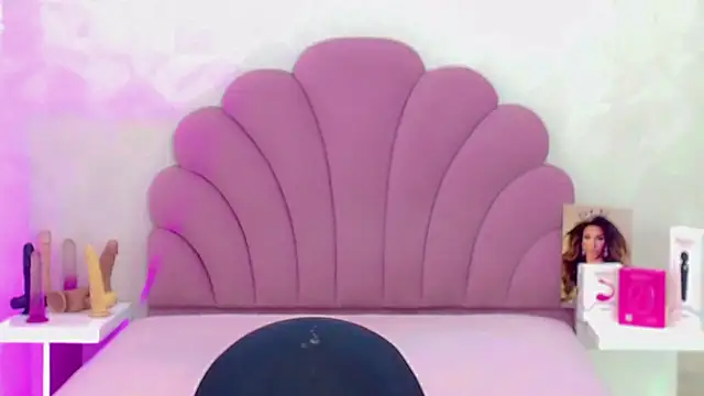 Snapshot of briana_sex32 chatting on March 7, 2026, 7:15 am briana sex32 online show from March 7, 2026, 7:15 am