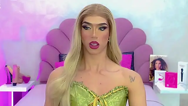 Snapshot of briana_sex32 chatting on March 9, 2026, 12:41 pm briana sex32 online show from March 9, 2026, 12:41 pm