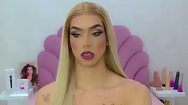 Snapshot of briana_sex32 chatting on February 22, 2026, 5:32 am briana sex32 online show from February 22, 2026, 5:32 am