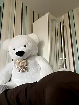 Liya my online show from November 7, 2025, 12:42 pm