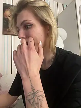 Liya my online show from January 11, 2026, 8:16 pm