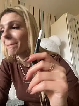 Liya my online show from November 6, 2025, 10:08 am