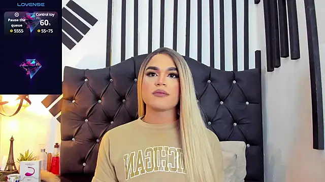 AllisonsweetZ online show from March 10, 2025, 1:21 pm