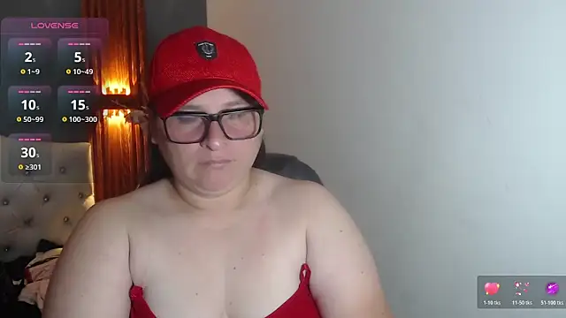 Snapshot of katty_femdom chatting on May 10, 2026, 11:03 am katty femdom online show from May 10, 2026, 11:03 am