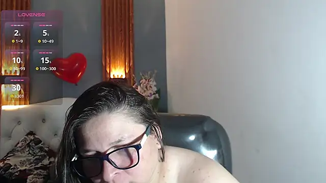 Snapshot of katty_femdom chatting on February 26, 2026, 9:31 am katty femdom online show from February 26, 2026, 9:31 am