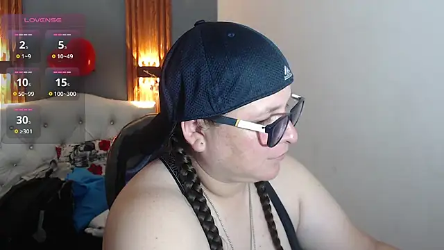 Snapshot of katty_femdom chatting on March 6, 2026, 9:15 am katty femdom online show from March 6, 2026, 9:15 am