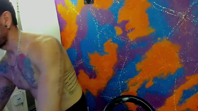 Snapshot of leondevereda chatting on December 5, 2025, 2:00 am leondevereda online show from December 5, 2025, 2:00 am