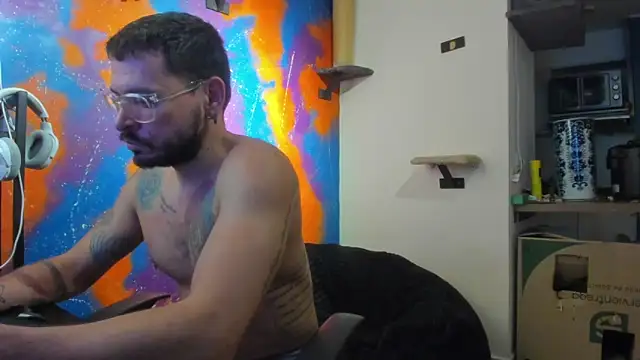 Snapshot of leondevereda chatting on September 15, 2025, 10:10 pm leondevereda online show from September 15, 2025, 10:10 pm