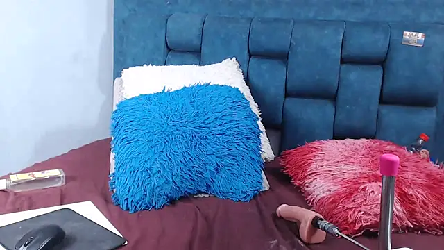 GabySteven online show from June 12, 2026, 8:45 am