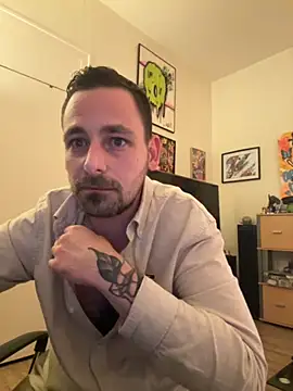 defbond420 online show from September 12, 2025, 10:31 pm