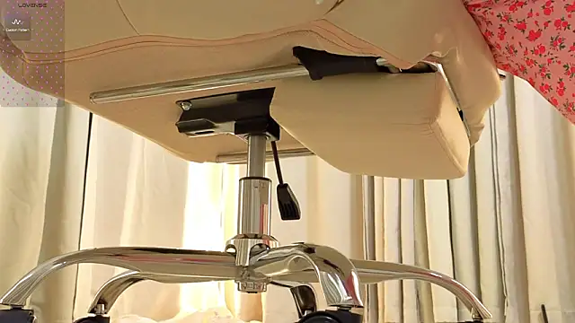 2hyun online show from March 22, 2026, 8:16 am