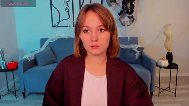 BritnieCute online show from October 31, 2025, 5:26 am