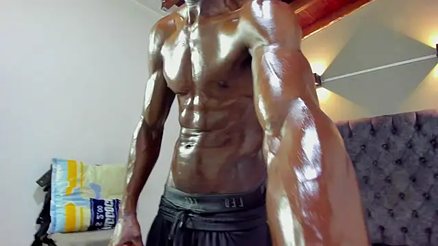 jhonjairo85  online show from September 9, 2025, 3:27 am