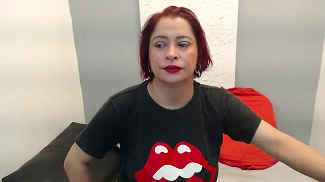 eva twiss online show from November 17, 2025, 12:31 pm