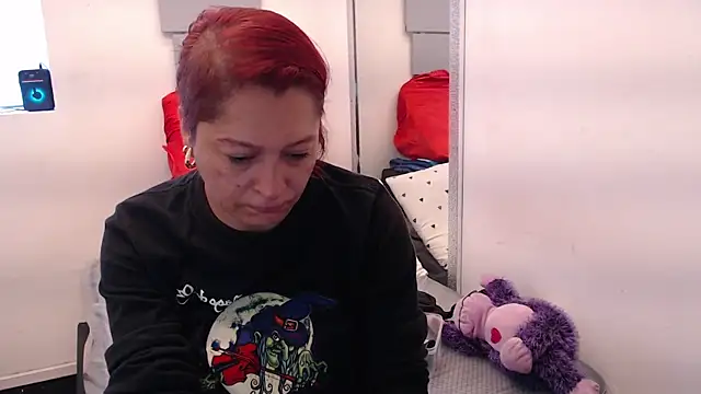 Snapshot of eva_twiss chatting on July 15, 2026, 12:23 pm eva twiss online show from July 15, 2026, 12:23 pm
