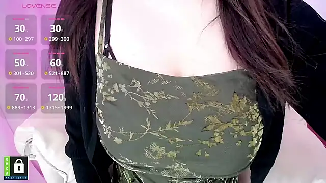 Serein-xh online show from February 5, 2025, 1:47 am