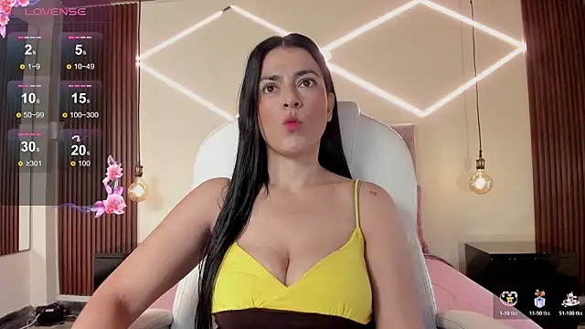 BellaClaiir online show from March 4, 2026, 2:14 pm