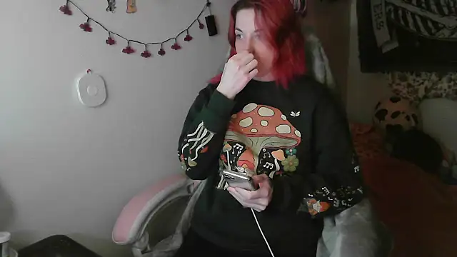 GoddessPinxx online show from December 4, 2024, 6:16 am