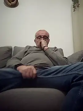 Bretoncool online show from February 20, 2026, 4:42 am