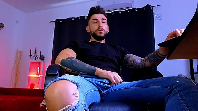 MightyAaron66 online show from June 20, 2026, 3:22 am