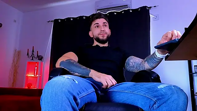 MightyAaron66 online show from July 15, 2026, 2:24 pm
