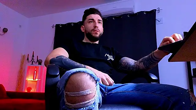 MightyAaron66 online show from February 9, 2026, 5:16 am