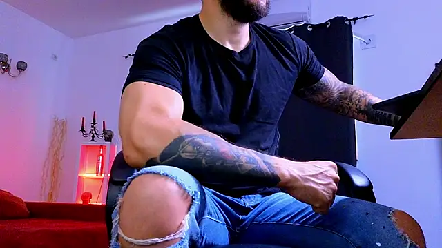 MightyAaron66 online show from June 28, 2026, 3:24 am