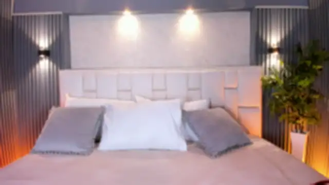 Alyssa Houston online show from July 30, 2026, 7:46 pm