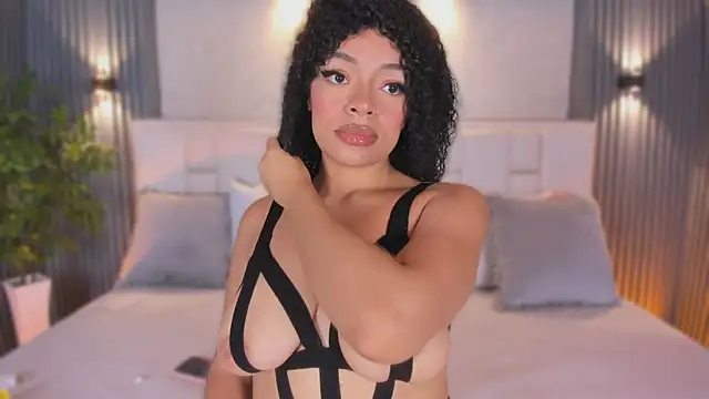Alyssa Houston online show from July 8, 2026, 7:58 pm