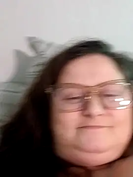 staceysmomfow online show from January 20, 2025, 4:43 am